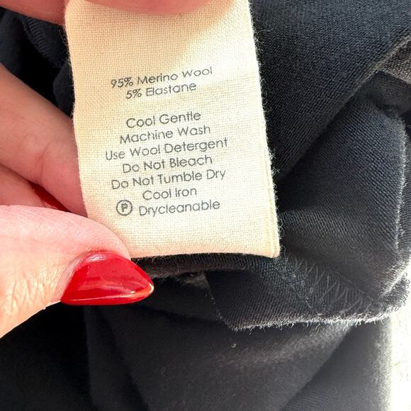 Untouched World Merino Wool Skirt Black Stretch Pull On Sustainable Large - Picture 5 of 5